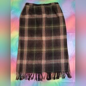 Womens Wool Plaid skirt *Preloved*